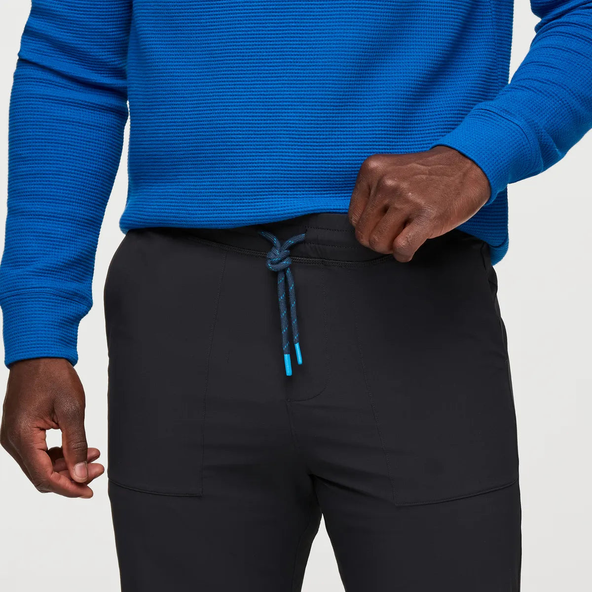 Cotopaxi Black
