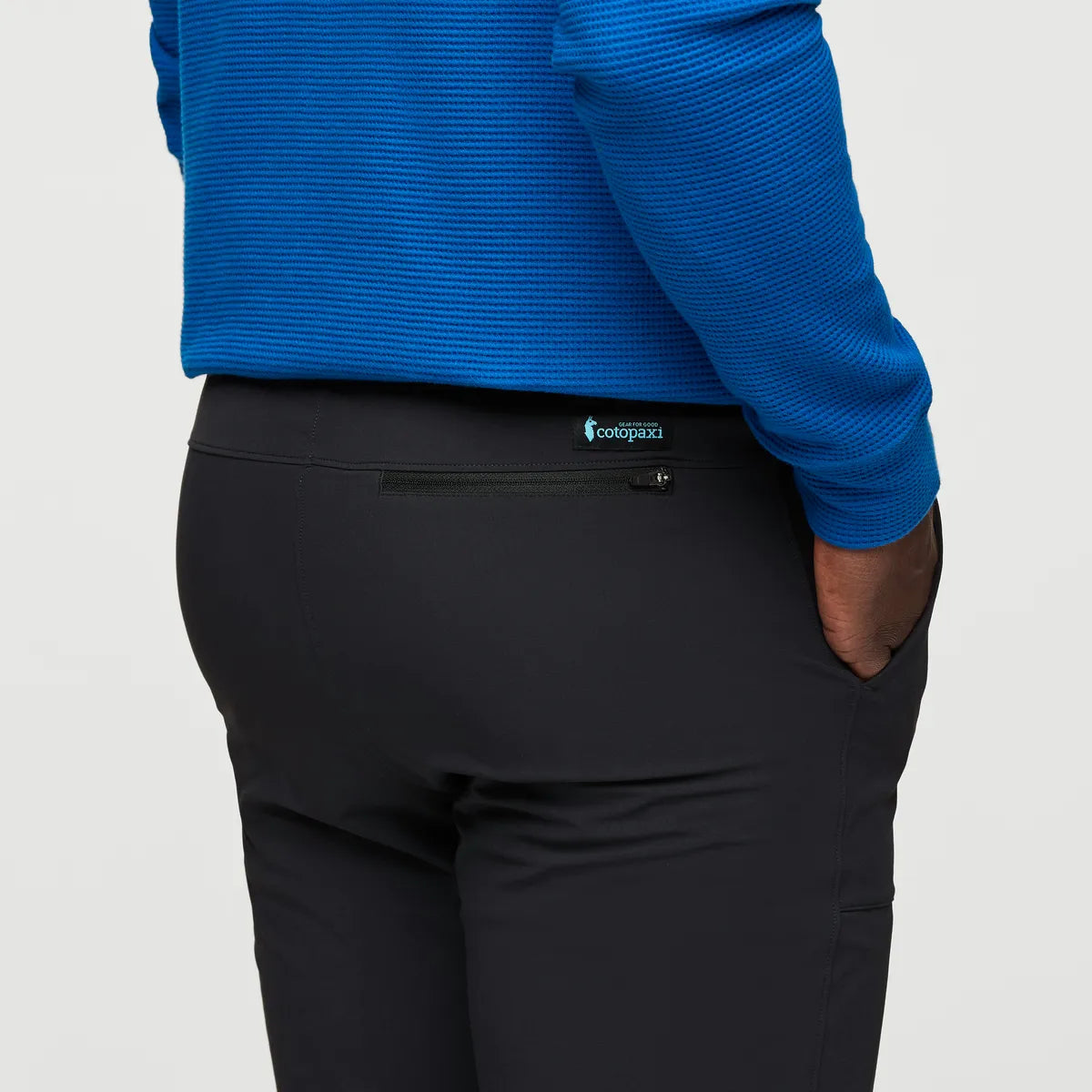 Cotopaxi Black