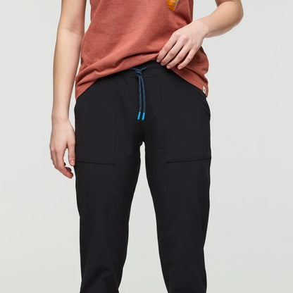 Cotopaxi Black