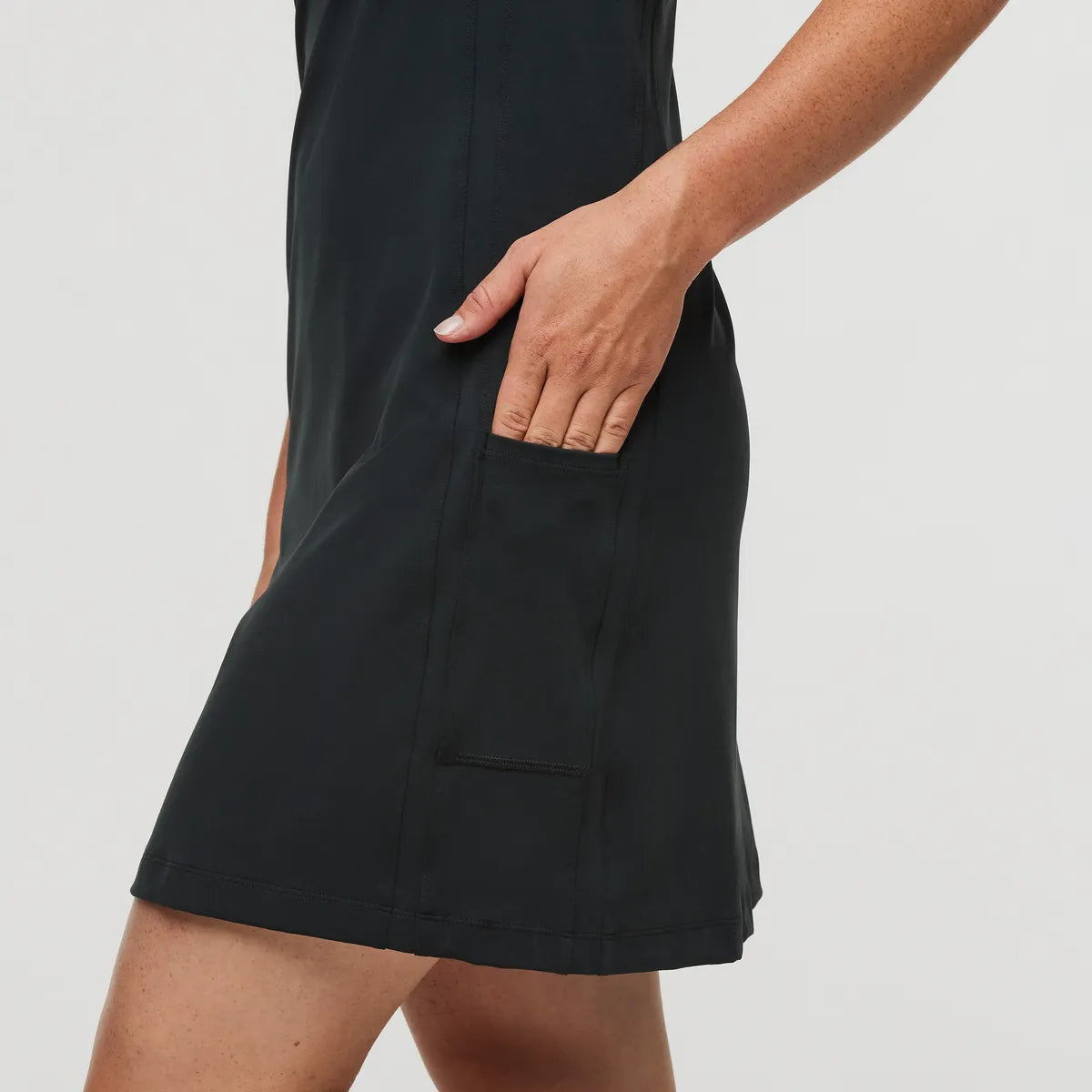 Cotopaxi Black