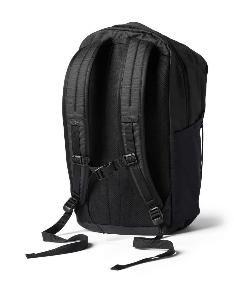 Cotopaxi Black