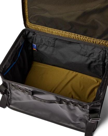 Cotopaxi Black