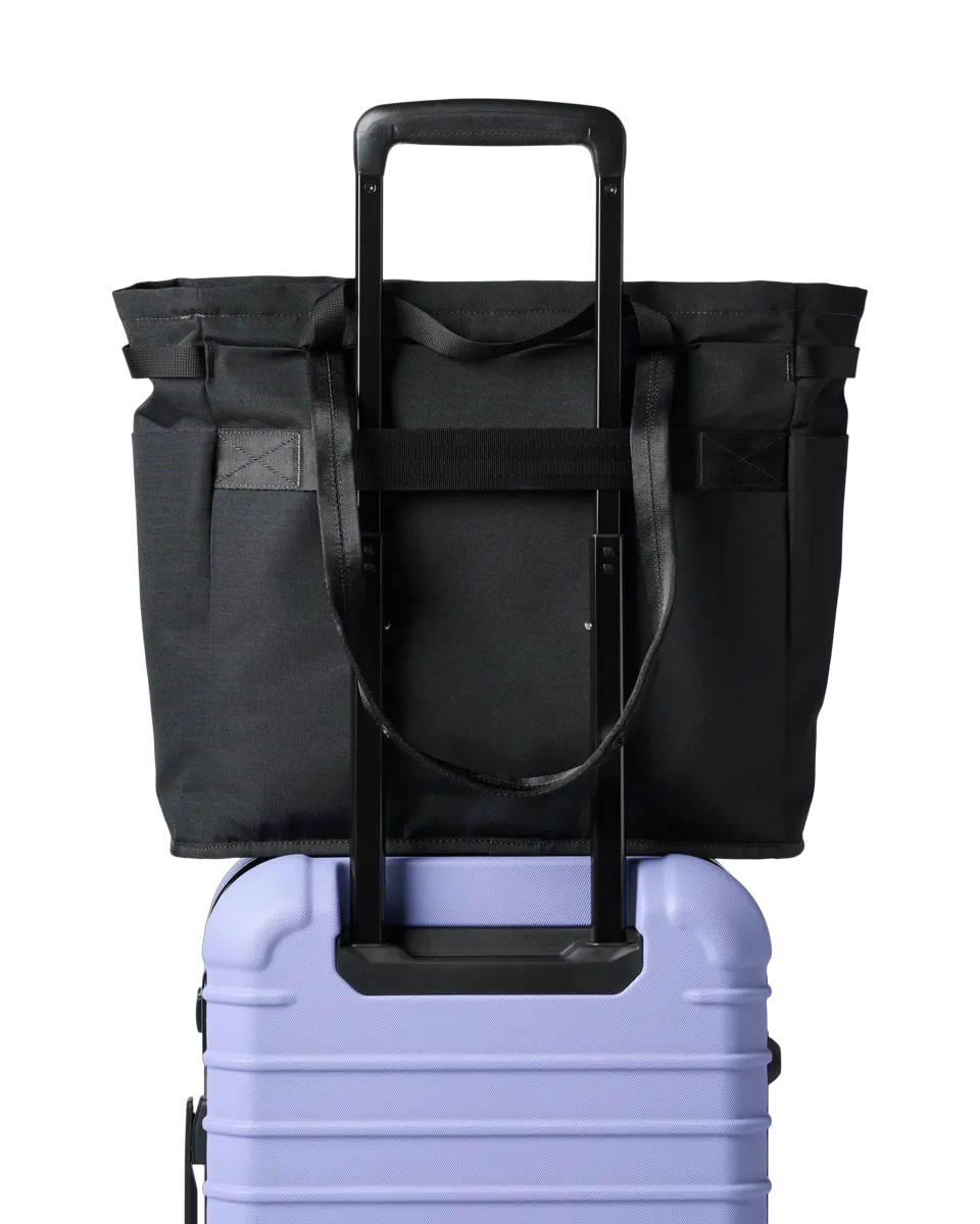 Cotopaxi Black