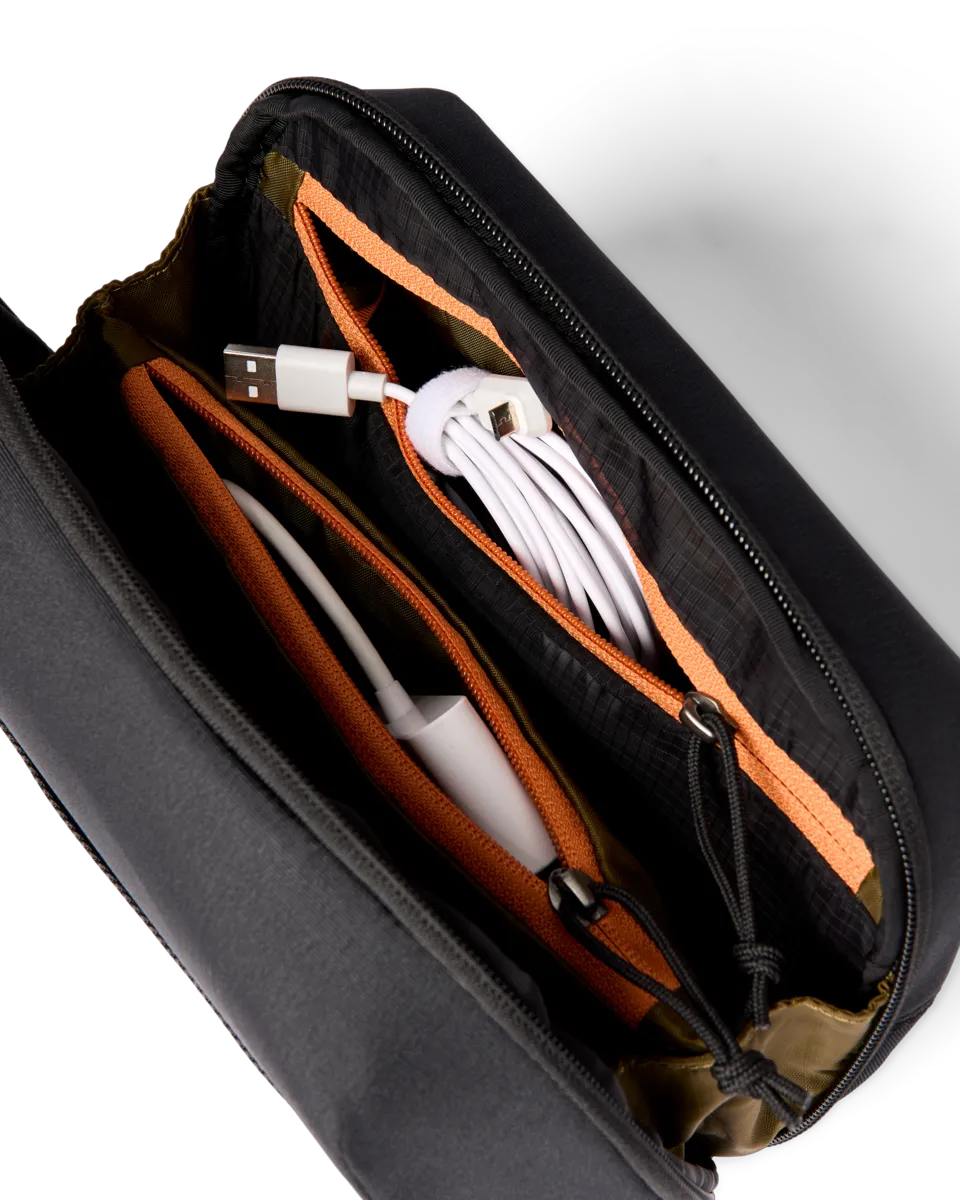 Cotopaxi Black