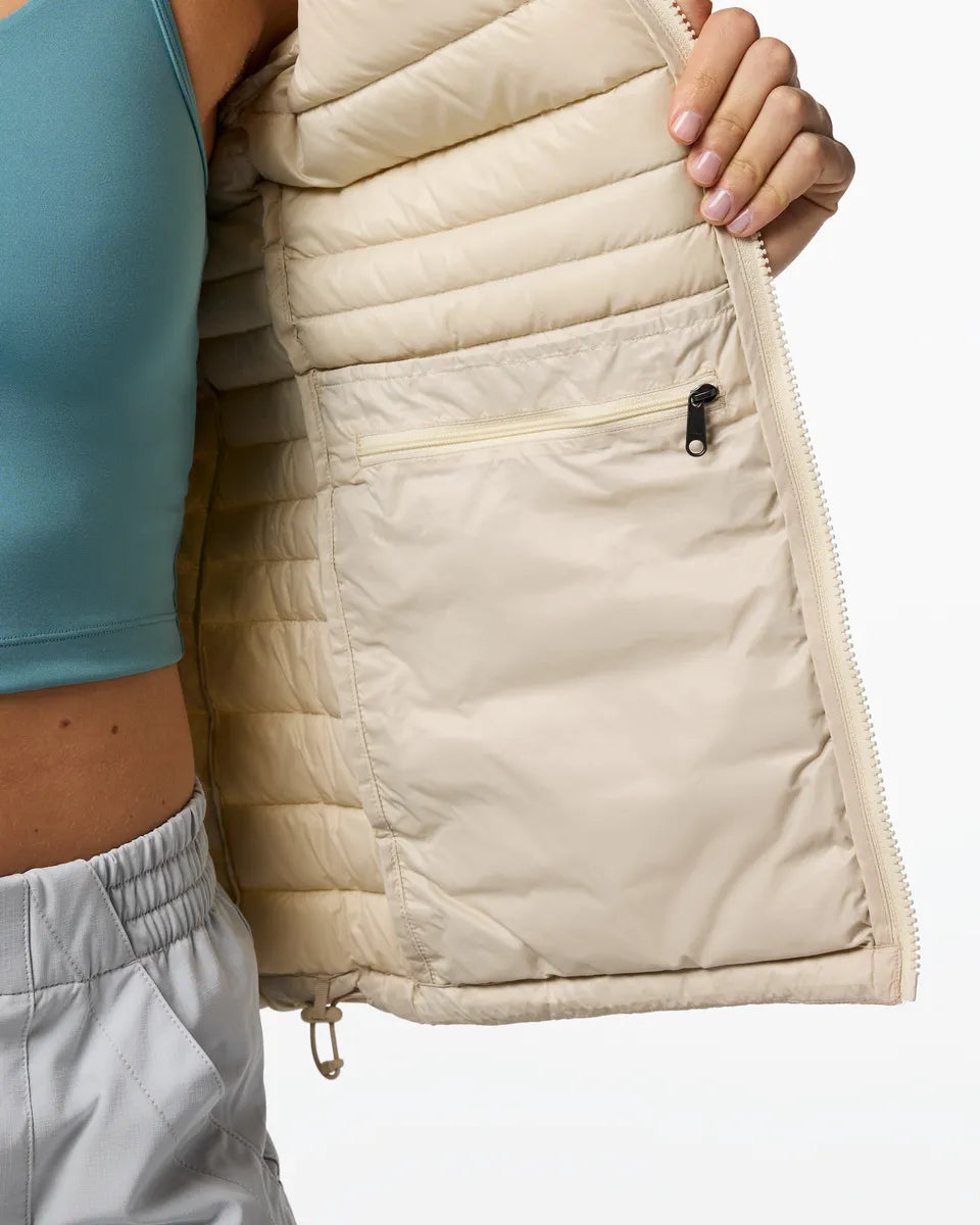 Cotopaxi Cream