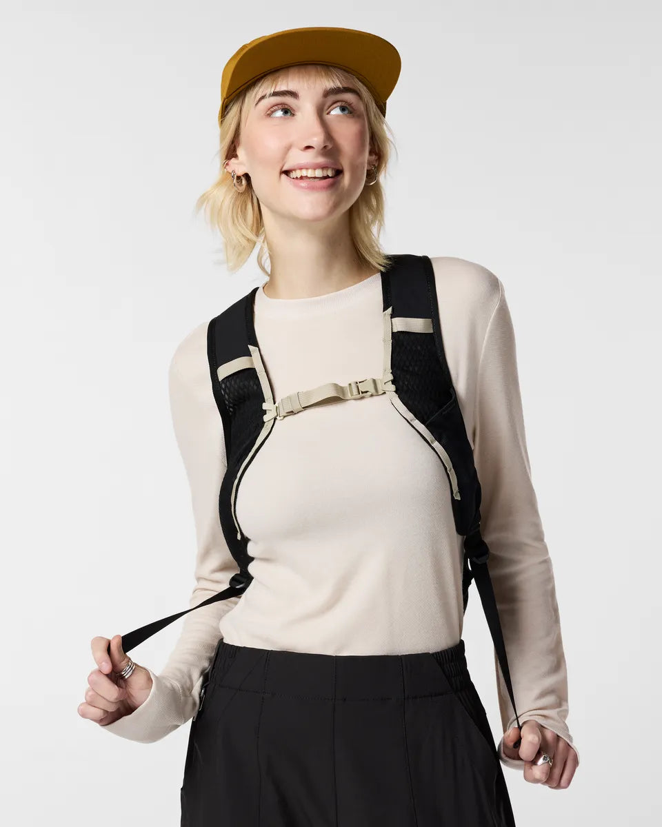 Cotopaxi Black