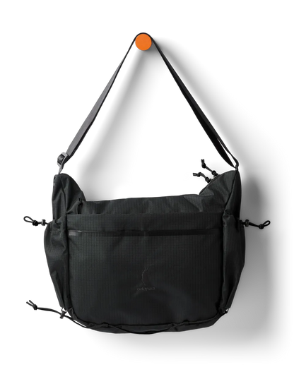Cotopaxi Black