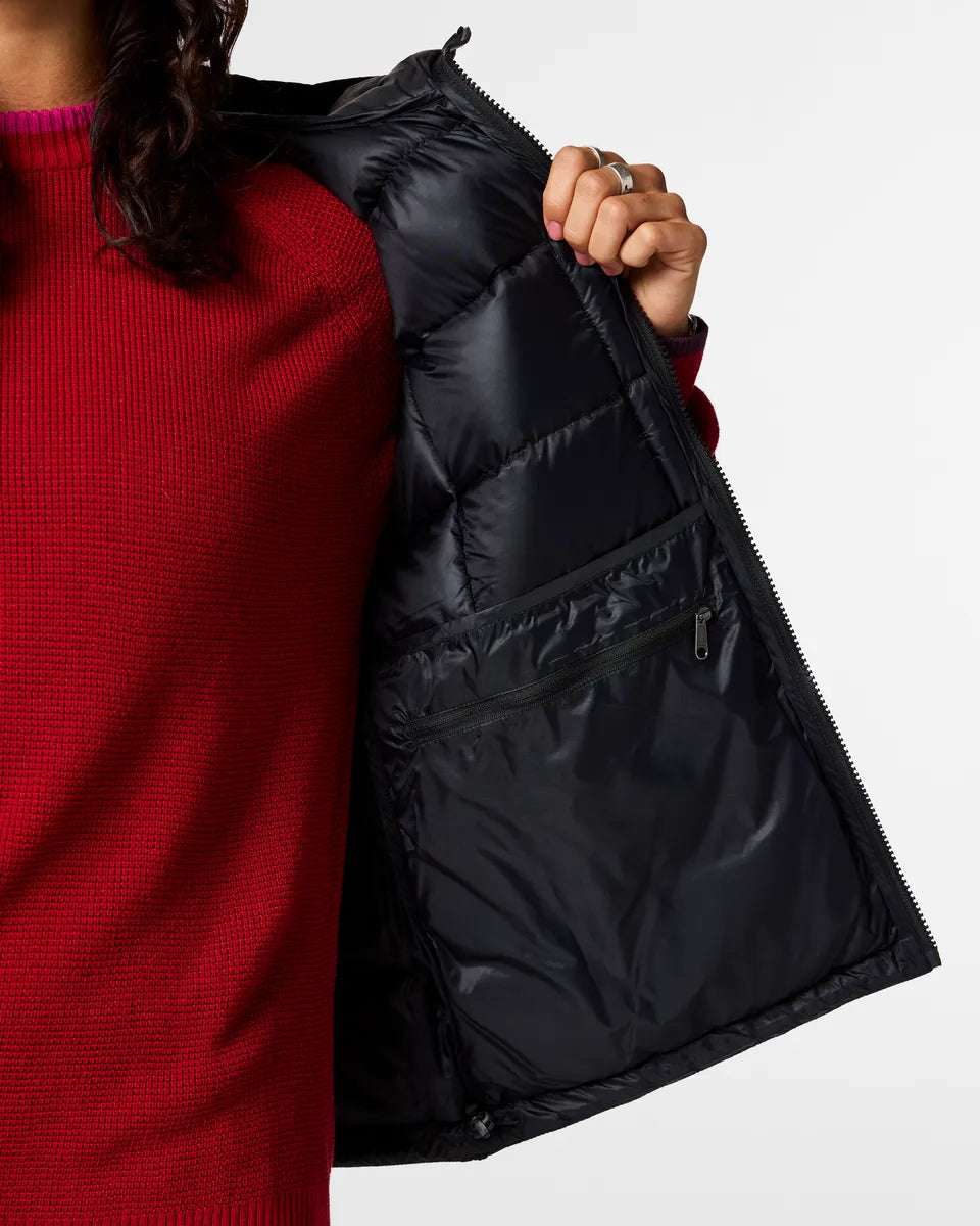 Cotopaxi Black