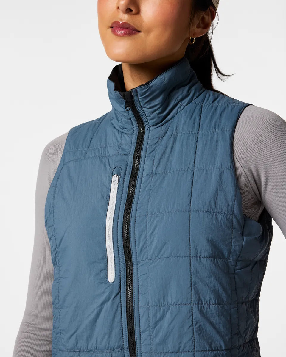 Cotopaxi Black