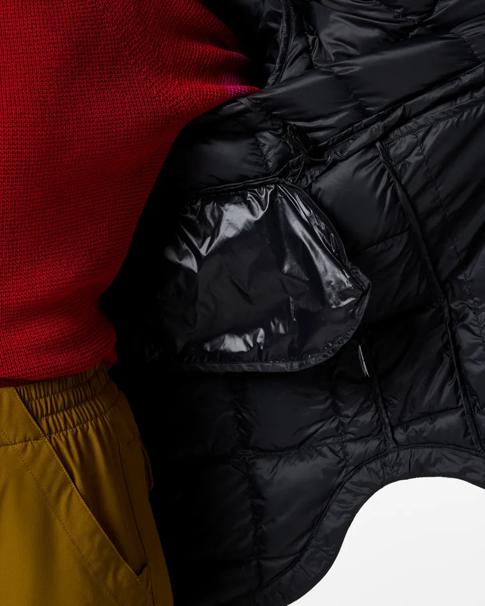 Cotopaxi Black