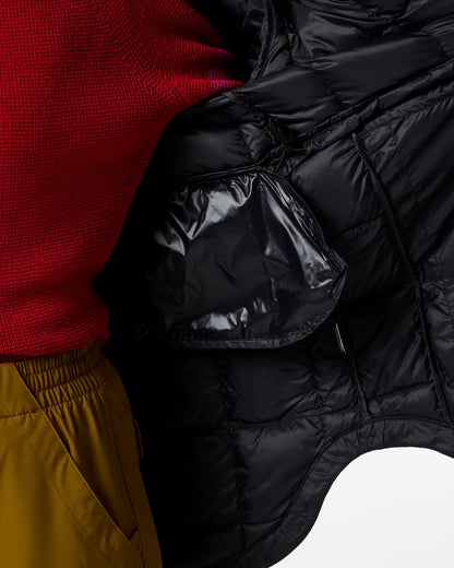 Cotopaxi Black
